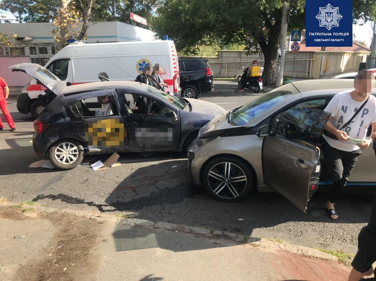 Столкновение на Фонтанской дороге: погибла женщина, еще две пострадали «фото»