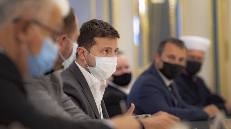 9500 в сутки: Президент Украины рассказал, когда введут жесткий карантин usionline.com 9500 в сутки: Президент Украины рассказал, когда введут жесткий карантин «фото»