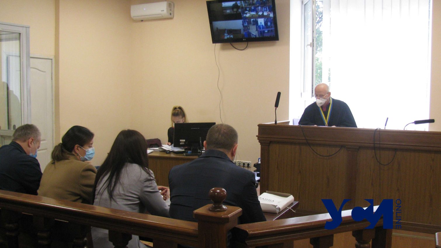 Суд по пожару на Троицкой снова сорвался: защита обвиняемых дала отвод судье «фото»