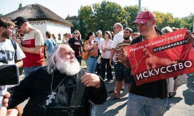 Священник Олесь Август Чумаков дома! «фото»