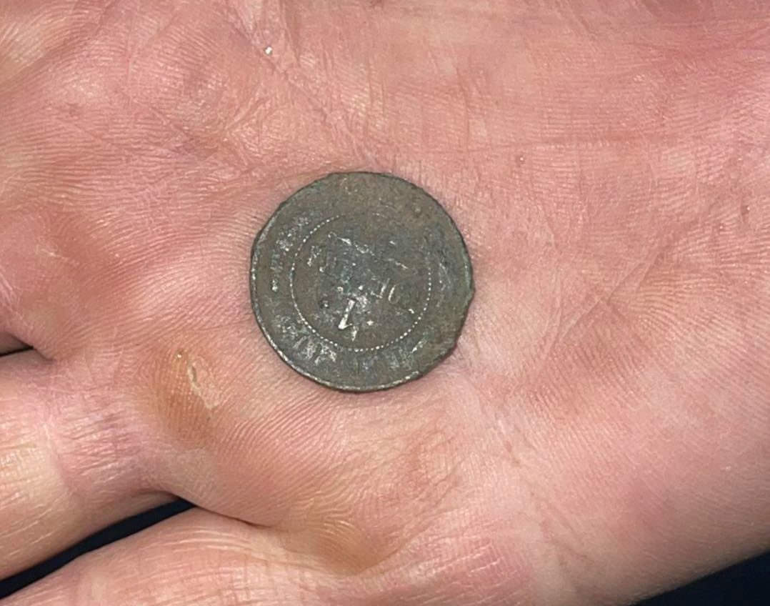 В раскопе на Приморском бульваре нашли первую старинную монету (фото) «фото»