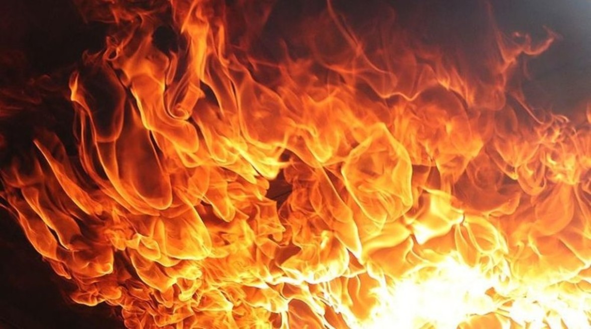 В Одессе на пожаре из-за «буржуйки» погиб человек, полиция открыла дело «фото»