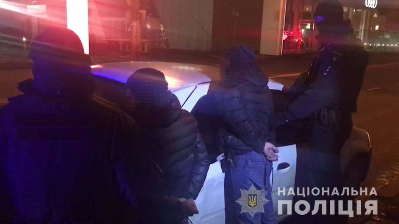 В Одесской области таксисты избили и бросили на трассе киевлянку (фото, видео) «фото»