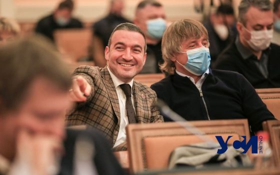 Сессия Одесского горсовета в масках и эмоциях (ФОТО) usionline.com Сессия Одесского горсовета в масках и эмоциях (ФОТО) «фото»
