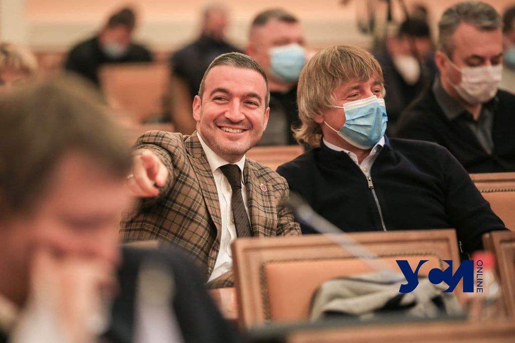 Сессия Одесского горсовета в масках и эмоциях (ФОТО) «фото»