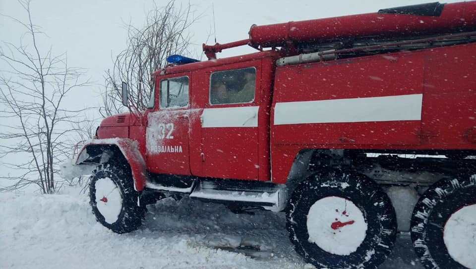 Непогода в Одесской области: 131 населенный пункт без энергоснабжения «фото»