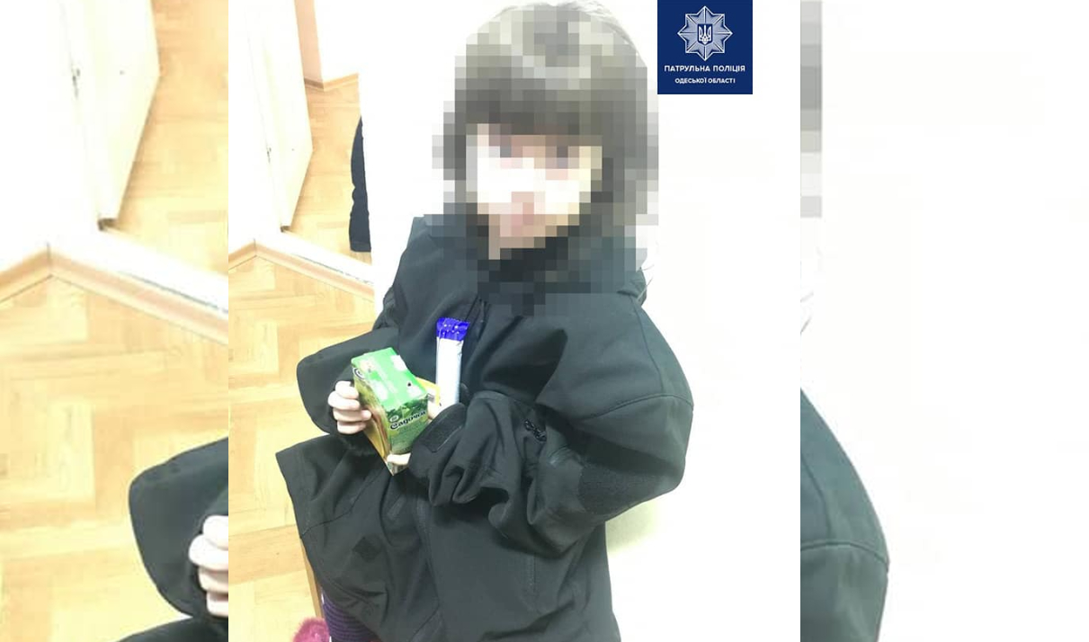 Искала маму: 4-летняя девочка без теплой одежды сбежала из интерната в Одессе (фото) «фото»