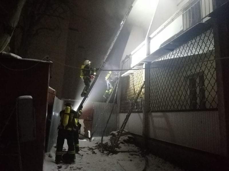 В Одессе горело общежитие ВУЗа (фото) «фото»