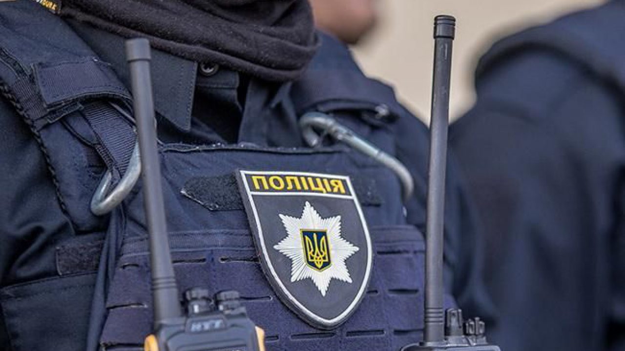 На Таирова одессит ограбил прохожую: ему грозит шесть лет тюрьмы usionline.com На Таирова одессит ограбил прохожую: ему грозит шесть лет тюрьмы «фото»