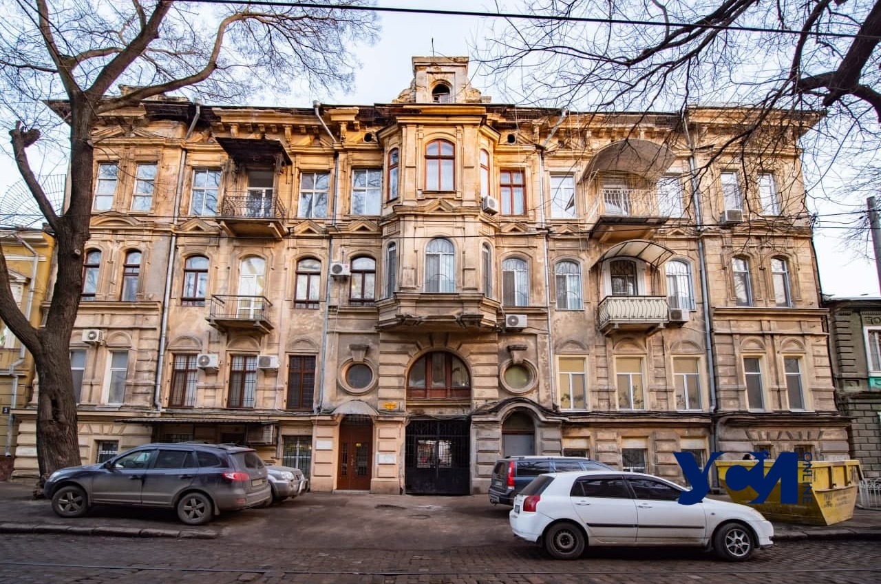 Иллюминаторы, герои Куприна и рушащийся фасад: как выглядит дом Балашева в Одессе (фото) «фото»