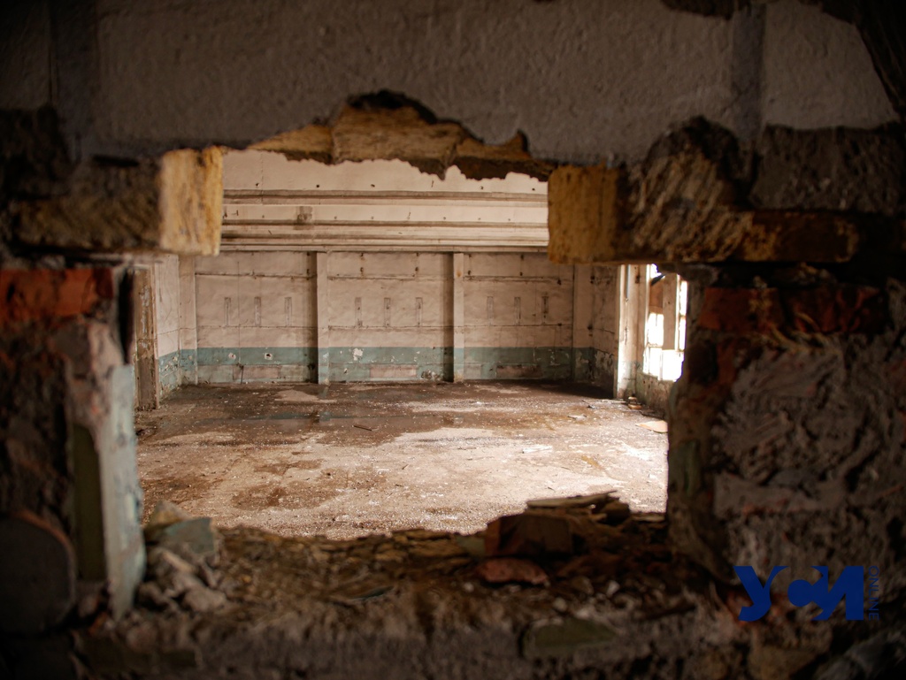 Из бюро кинооборудования в руины: заброшенное здание на Дальницкой (фото) «фото»