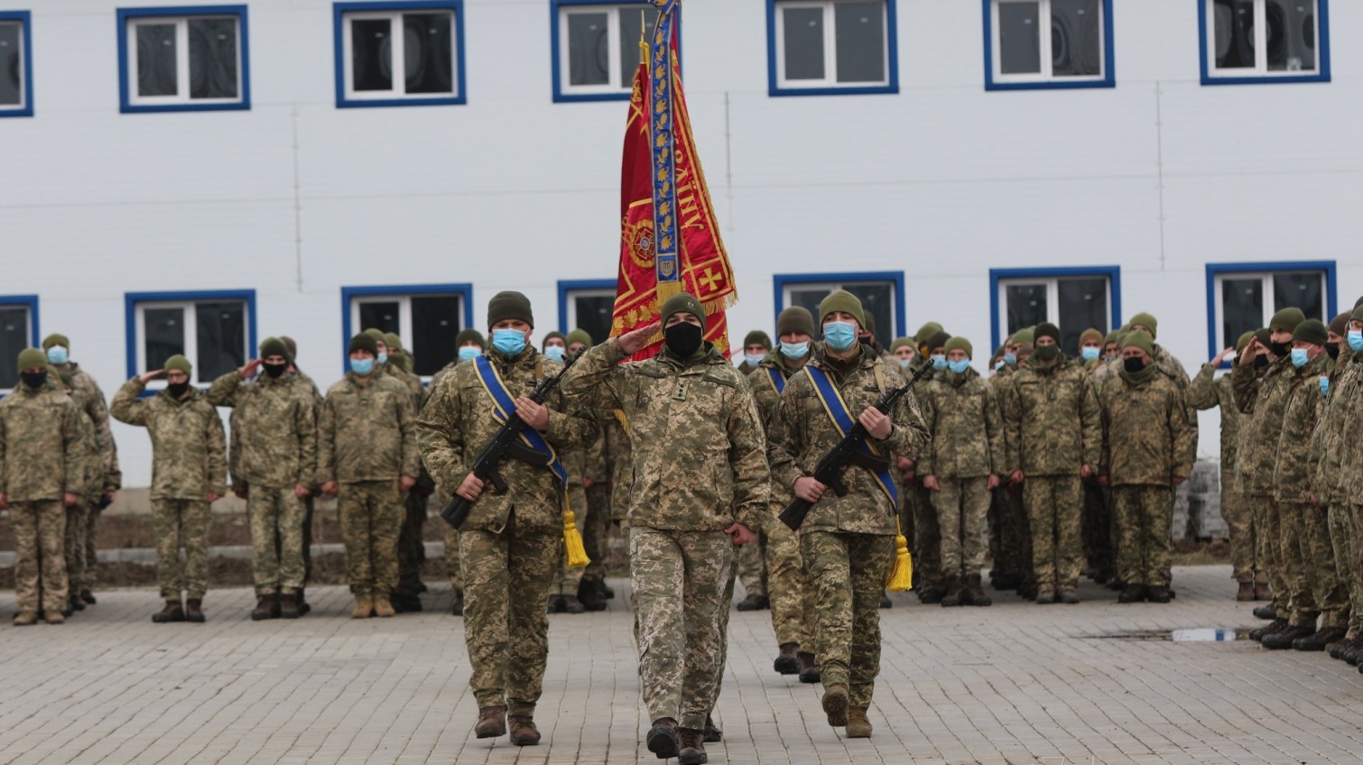 На военной базе в Одесской области встретили морпехов, вернувшихся из зоны ООС (фото) «фото»