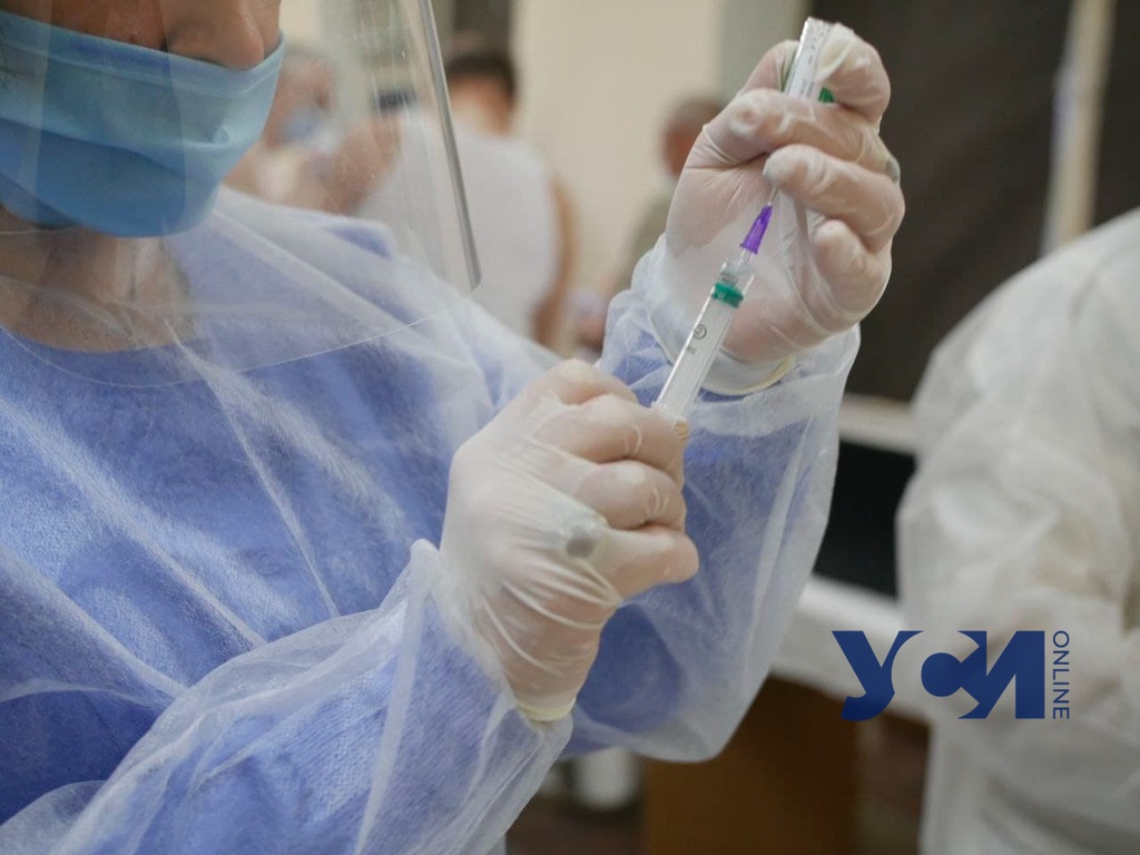 В Одессе вакцинацию могут проводить в местах массового скопления людей (фото) «фото»