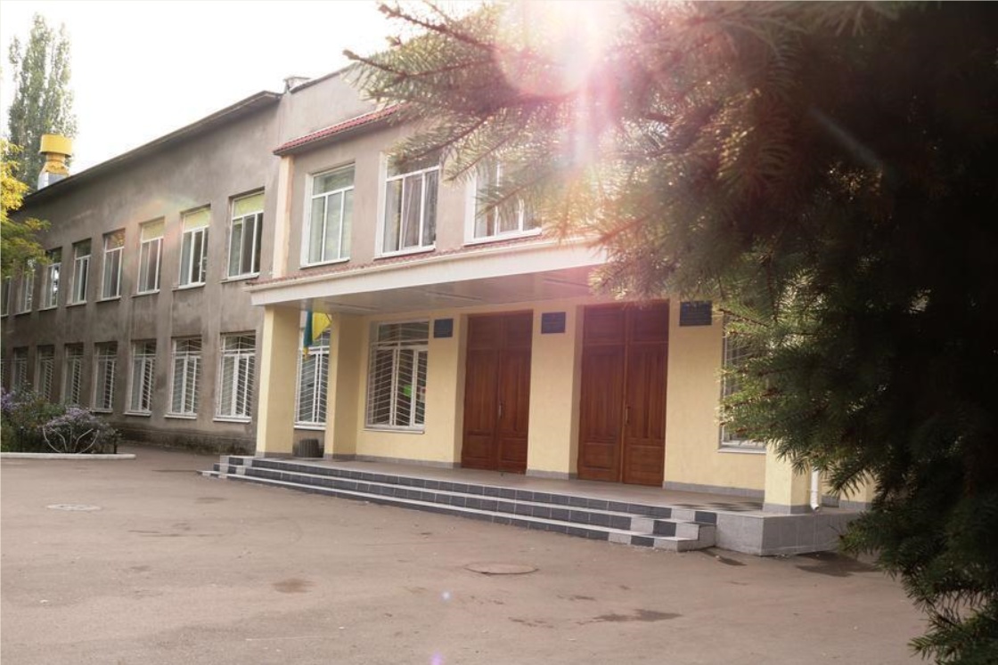 Из бюджета Одессы готовы выделить 18 млн на капремонт гимназии «фото»