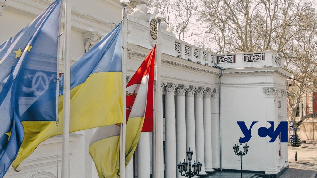 Мэрия Одессы полностью переходит на украинский язык делопроизводства «фото»