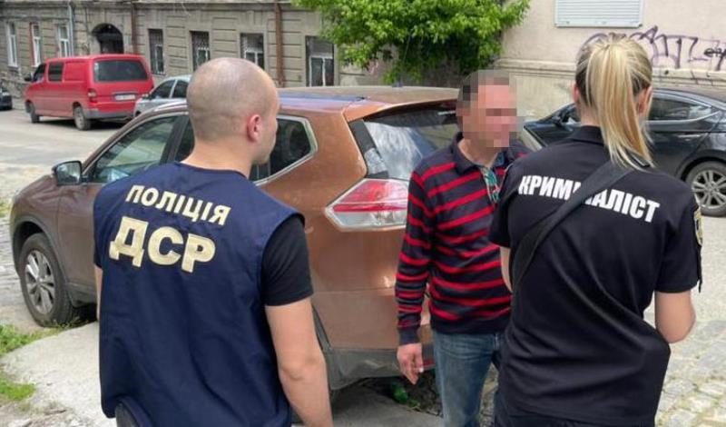 Чиновник из Одессы за взятку почти сдал недвижимость КП (видео) «фото»
