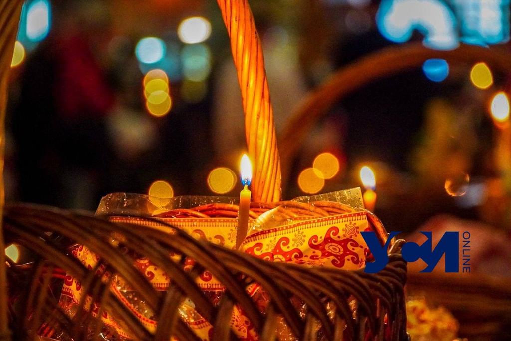 Пасхальная служба: светлый праздник в Успенском соборе (фото) «фото»
