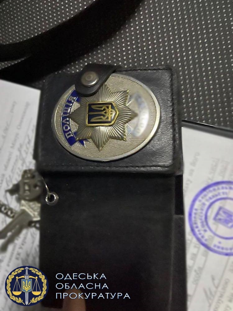 В центре Одессы полицейские организовали салон интимных услуг (фото) — УСИ  Online