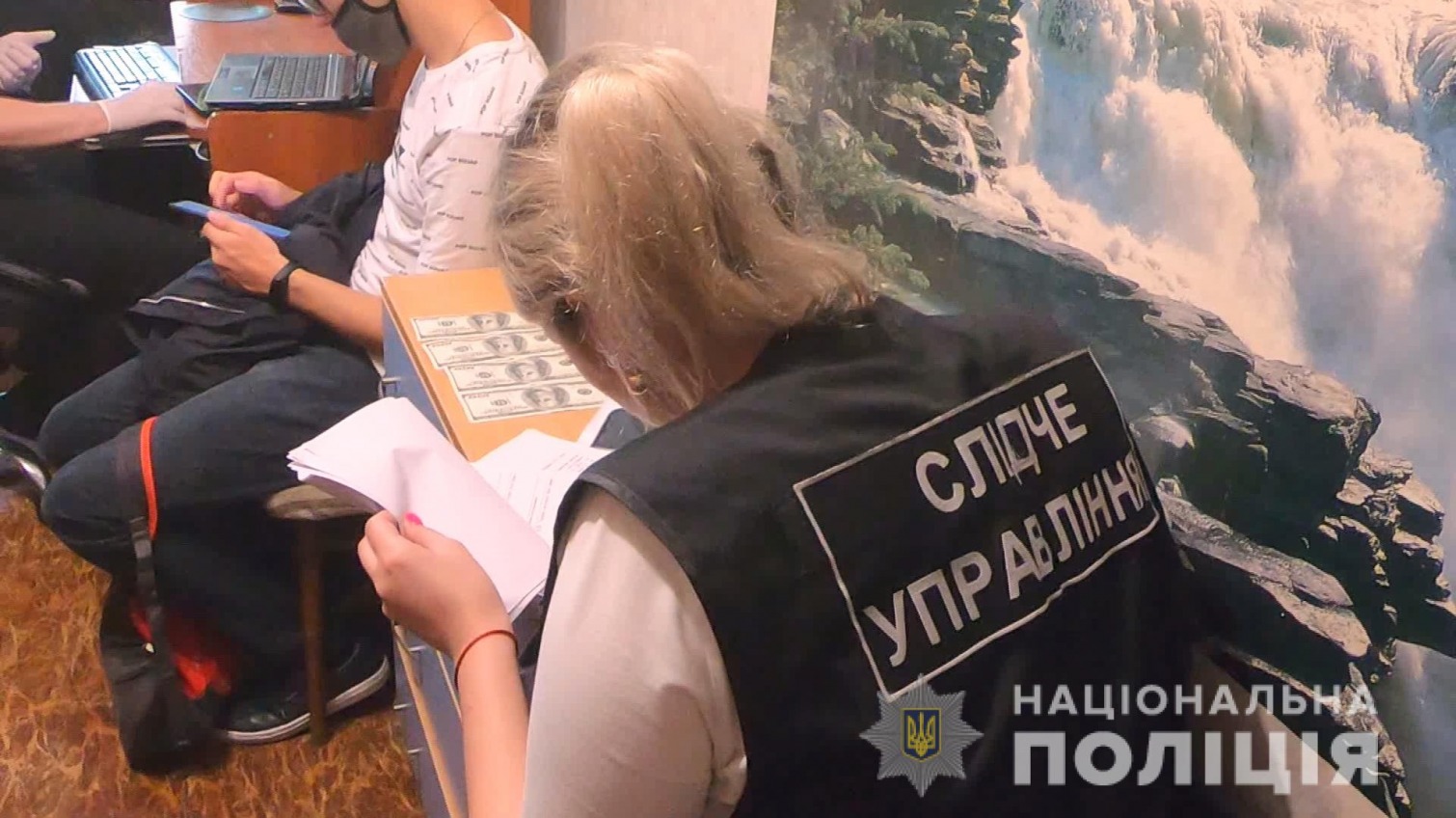 В Одессе и Черноморске задержали распространителей детской порнографии (фото, видео) «фото»
