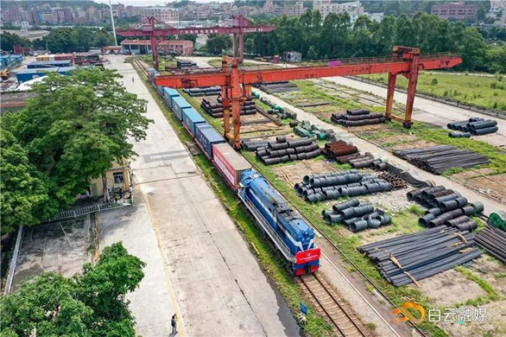 Из Китая в Одессу отправился первый грузовой поезд (фото, аудио) «фото»