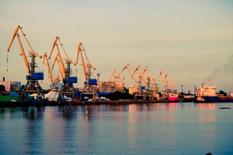 В Черноморском порту терминал компании, задолжавшей более 150 миллионов, отдадут новому арендатору «фото»