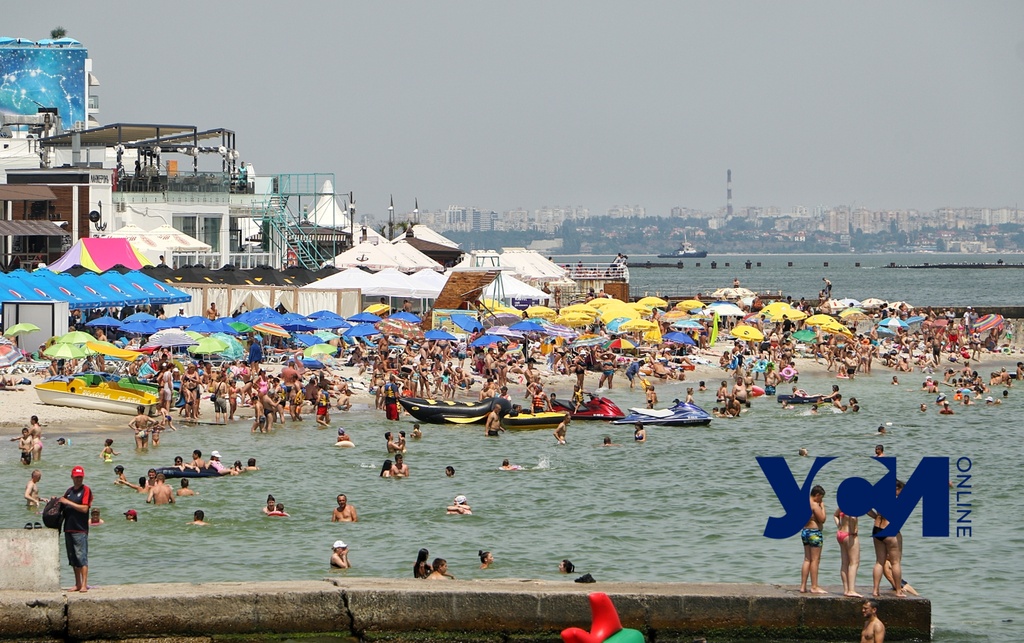 Минздрав: на пляжах Одессы купаться можно «фото»