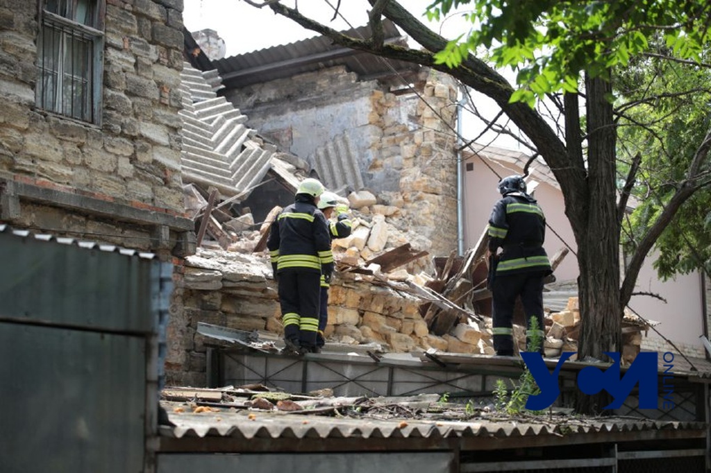 На Молдаванке обрушилось нежилое здание (фото, видео) Обновлено «фото»