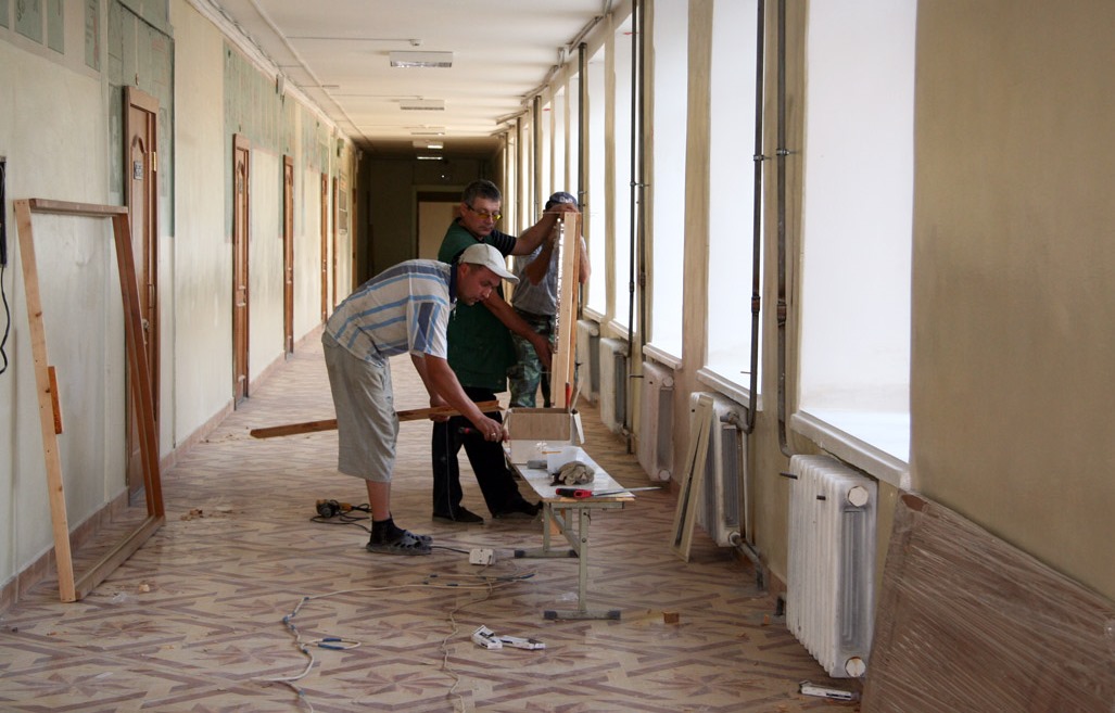 Реконструкция школы в Беляевке подорожала в 5 раз за годы работ депутатской фирмы «фото»