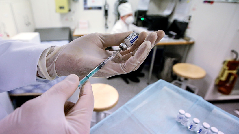 Почти 10 тысяч одесситов вакцинировались за выходные «фото»