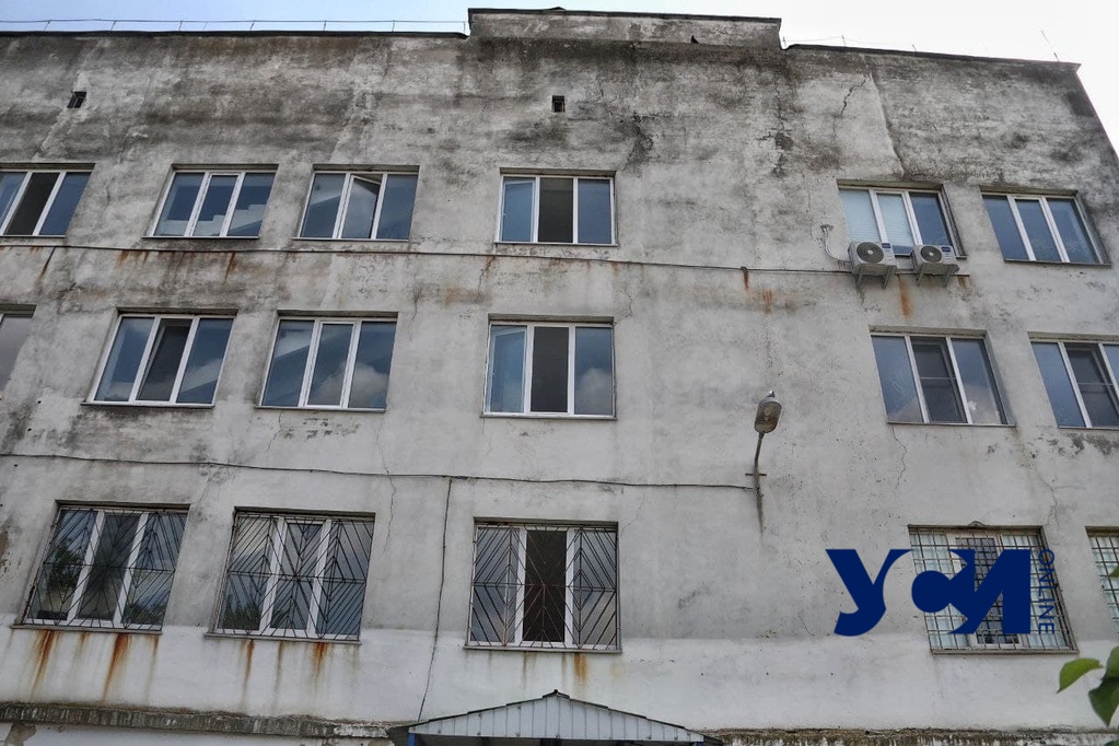 Одесская больница №8: ремонта ждали полвека (фото) «фото»