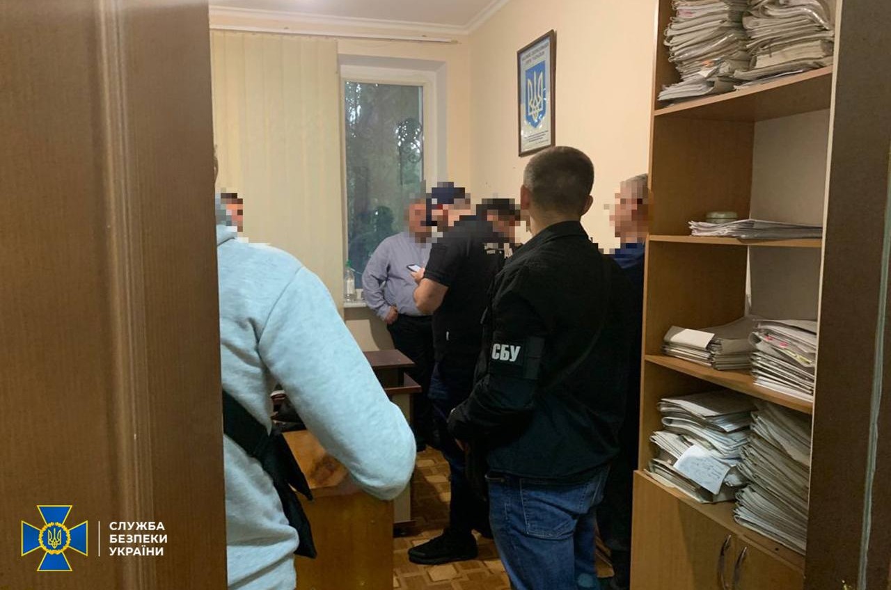 В Одесской области поймали на коррупции и крышевании начальника станции туристической полиции (фото) «фото»
