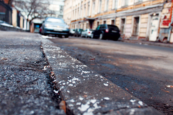 В Одессе готовятся к зиме: почти 5 миллионов потратят на соль для дорог «фото»