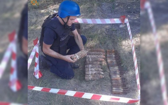 В лесу в Одесской области нашли 30 артснарядов (фото) usionline.com В лесу в Одесской области нашли 30 артснарядов (фото) «фото»