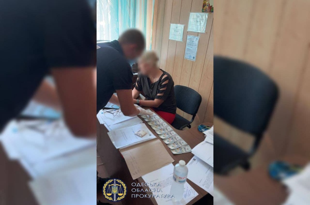 Одесскую чиновницу миграционной службы будут судить (фото) «фото»