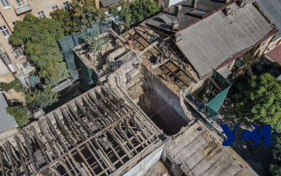 В Одессе продолжают уничтожать то, что осталось от старинной типографии (фото, видео) «фото»