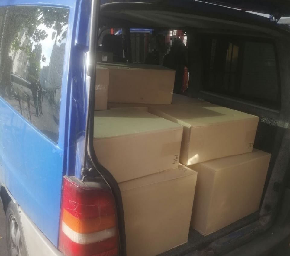 В Одессе патрульные задержали автомобиль с 30 коробками контрафактных сигарет (фото) «фото»