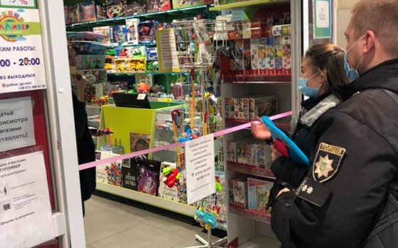 В одесские ТРЦ можно попасть при наличии сертификата о вакцинации: будут проверки (фото) «фото»