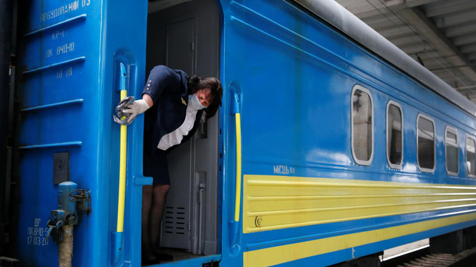 Поезд Одесса — Киев опоздает на 4 часа из-за аварии на путях (аудио) «фото»