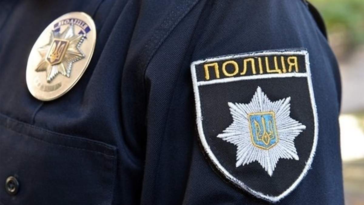 Незаконное хранение оружия и взятка полицейскому: в Одесской области мужчина получил приговор «фото»