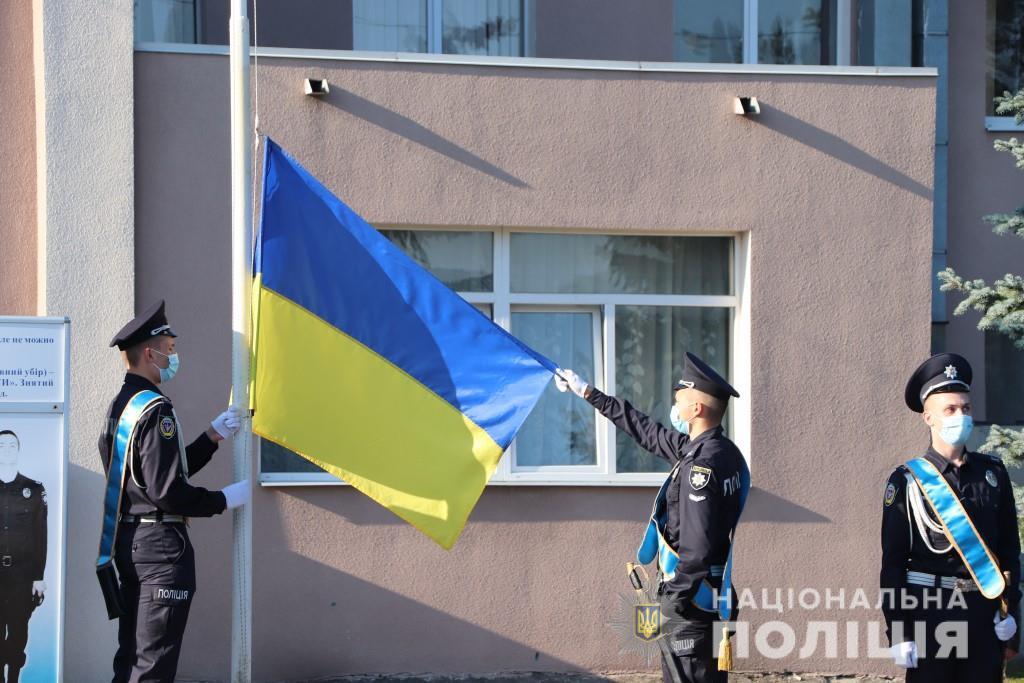 «Офицеры громады»: одесские полицейские повысили квалификацию на спецкурсах в Харькове (фото) «фото»