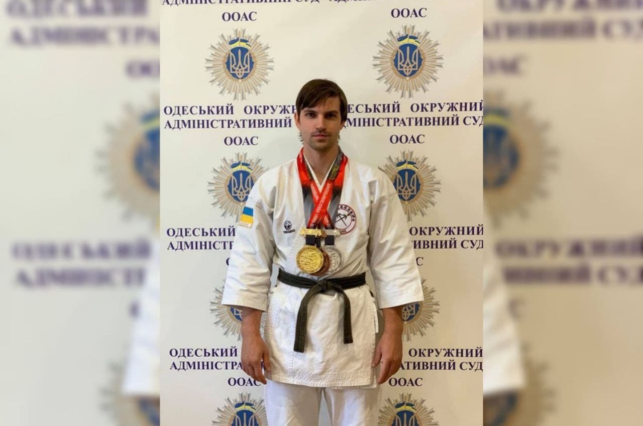 Лучший на нунчаку: работник одесского суда стал чемпионом мира (фото) «фото»