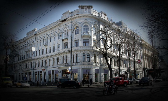 Фасад дома Маврокордато на Ришельевской отреставрируют еще за 3,2 миллиона «фото»