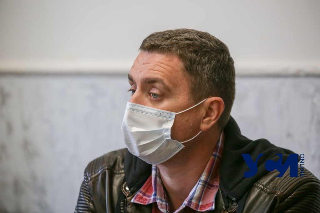 Чиновник из Минобороны в одесском суде пытается затянуть дело о взятке на миллион (видео) «фото»