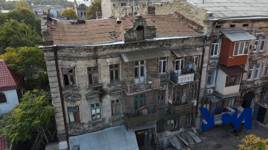 В Одессе требуют подсчитать количество аварийных домов, которые можно спасти (аудио) «фото»