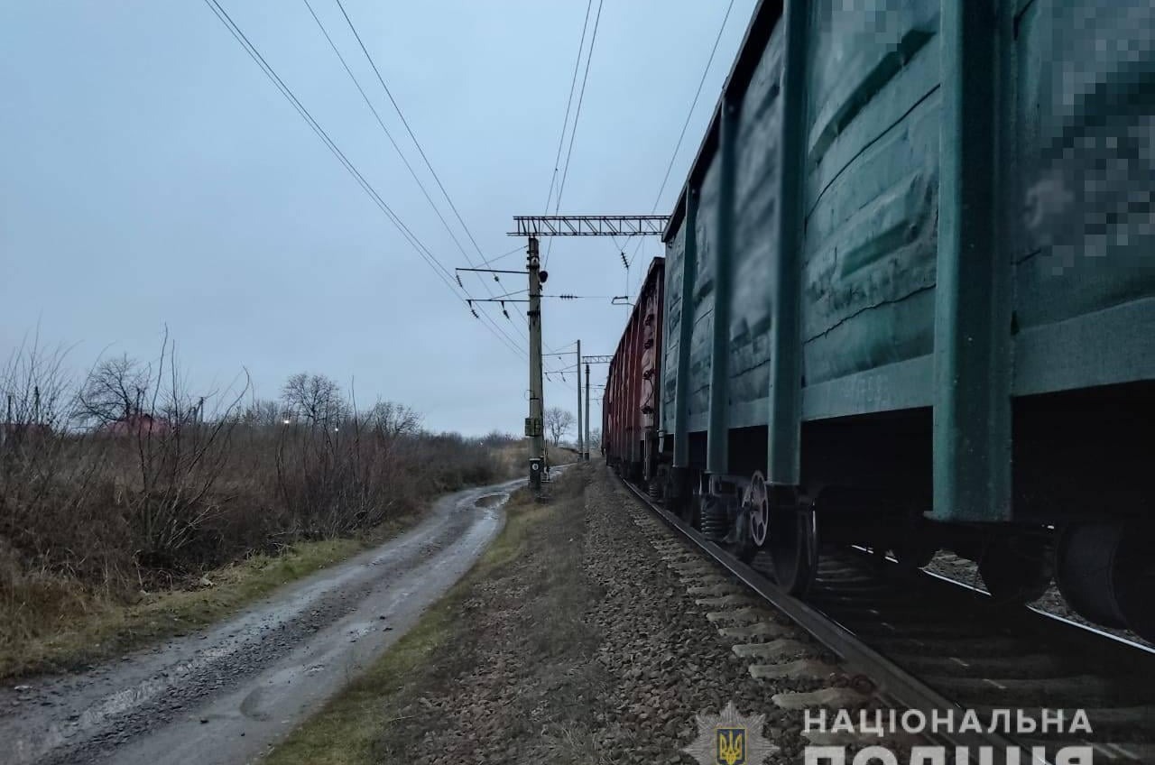 В Одесской области поезд насмерть сбил подростка  «фото»