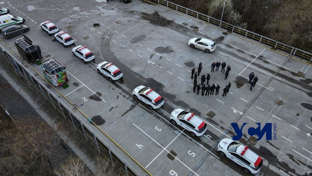 Паркинг в Отраде готовят к реконструкции «фото»