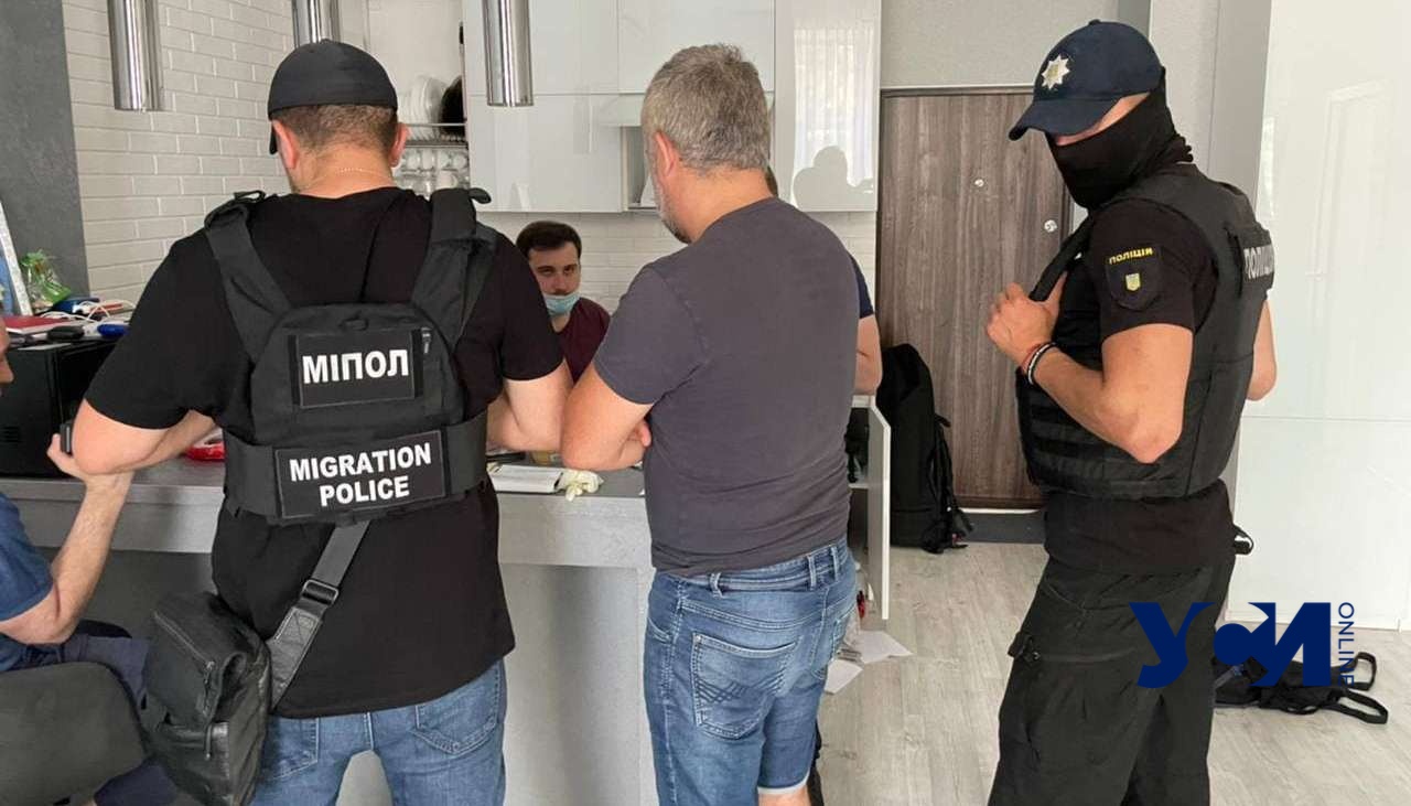 В Одессе из-под стражи освободили подозреваемого в торговле кокаином (фото) «фото»