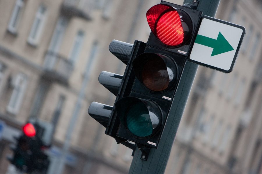 Более половины светофоров в Одессе не соответствуют требованиям «фото»