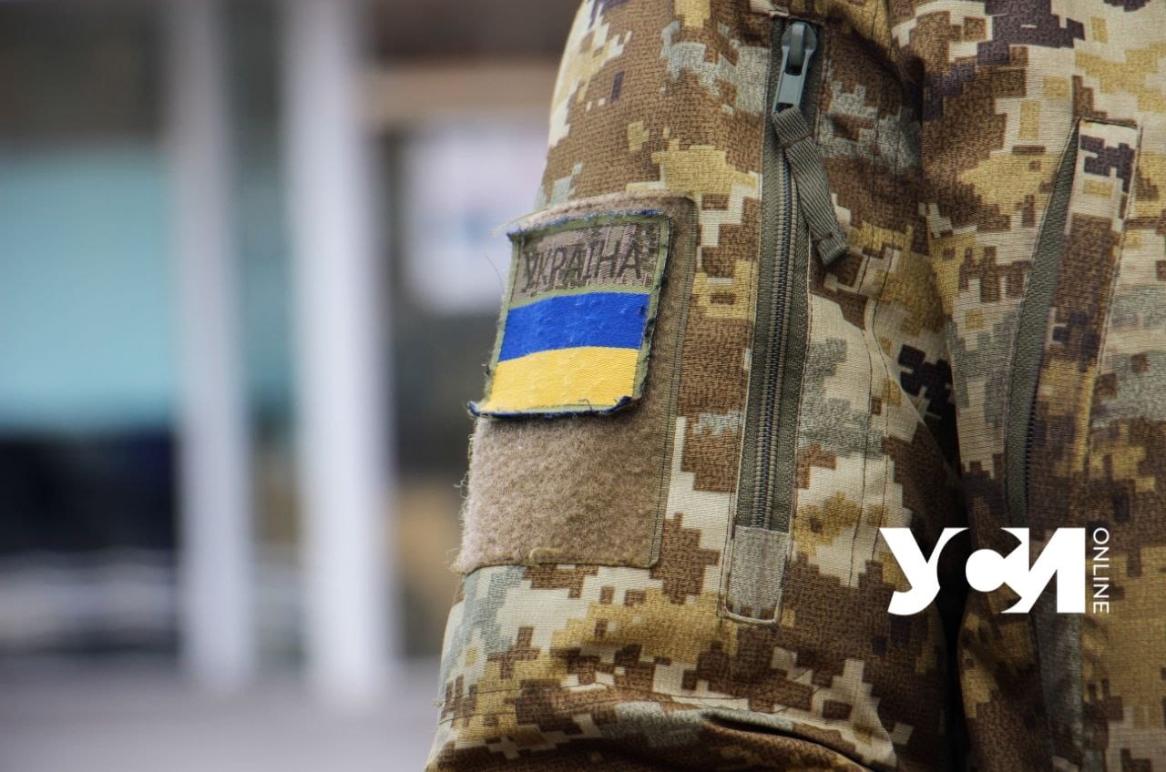 В Одессе военнослужащий отделался условным сроком за вооруженное ограбление  «фото»