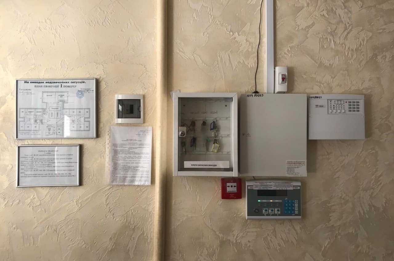 Все школы Одессы оснащены системами пожарной сигнализации (фото) «фото»